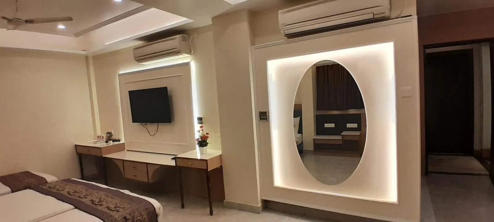 Hotel Banaras Haveli Varanasi India