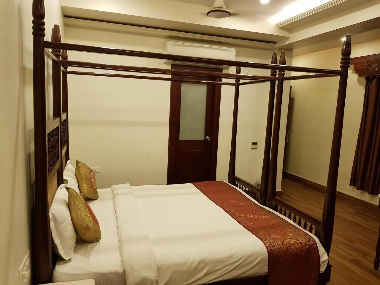 Hotel Banaras Haveli Varanasi