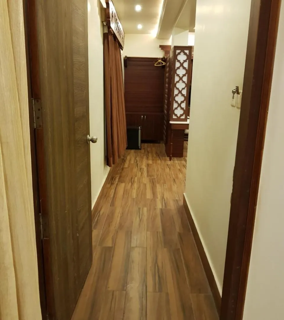 ***  Hotel Banaras Haveli Varanasi India
