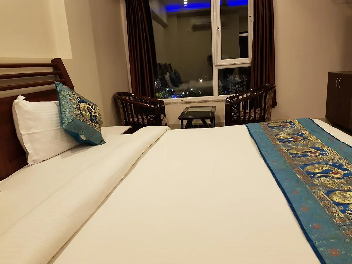 Hotel Banaras Haveli Varanasi 3*,